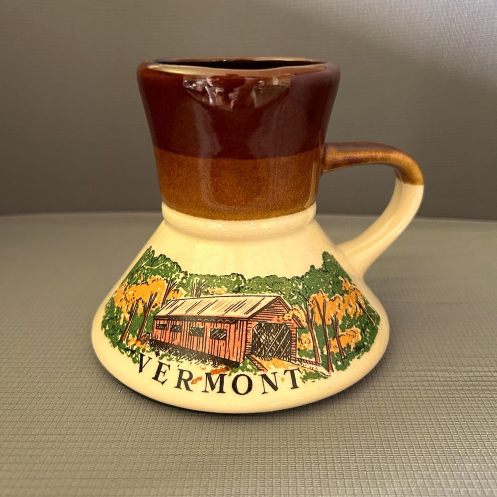 Awesome Throwback to the 80s  - Vermont ‘No Spill’ Souvenir Mug